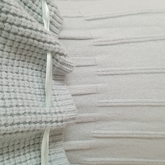 Chicwish Sweater Dress Set - Picture 4 of 14